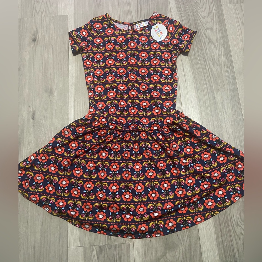 Dot Dot Smile Dress Size 8/10 NWT